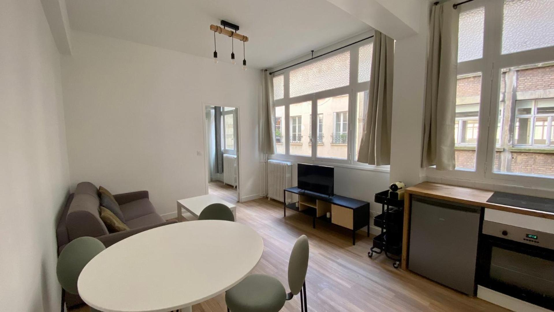 Appartement Charmant Proche Grands Boulevard 4P Parijs Buitenkant foto